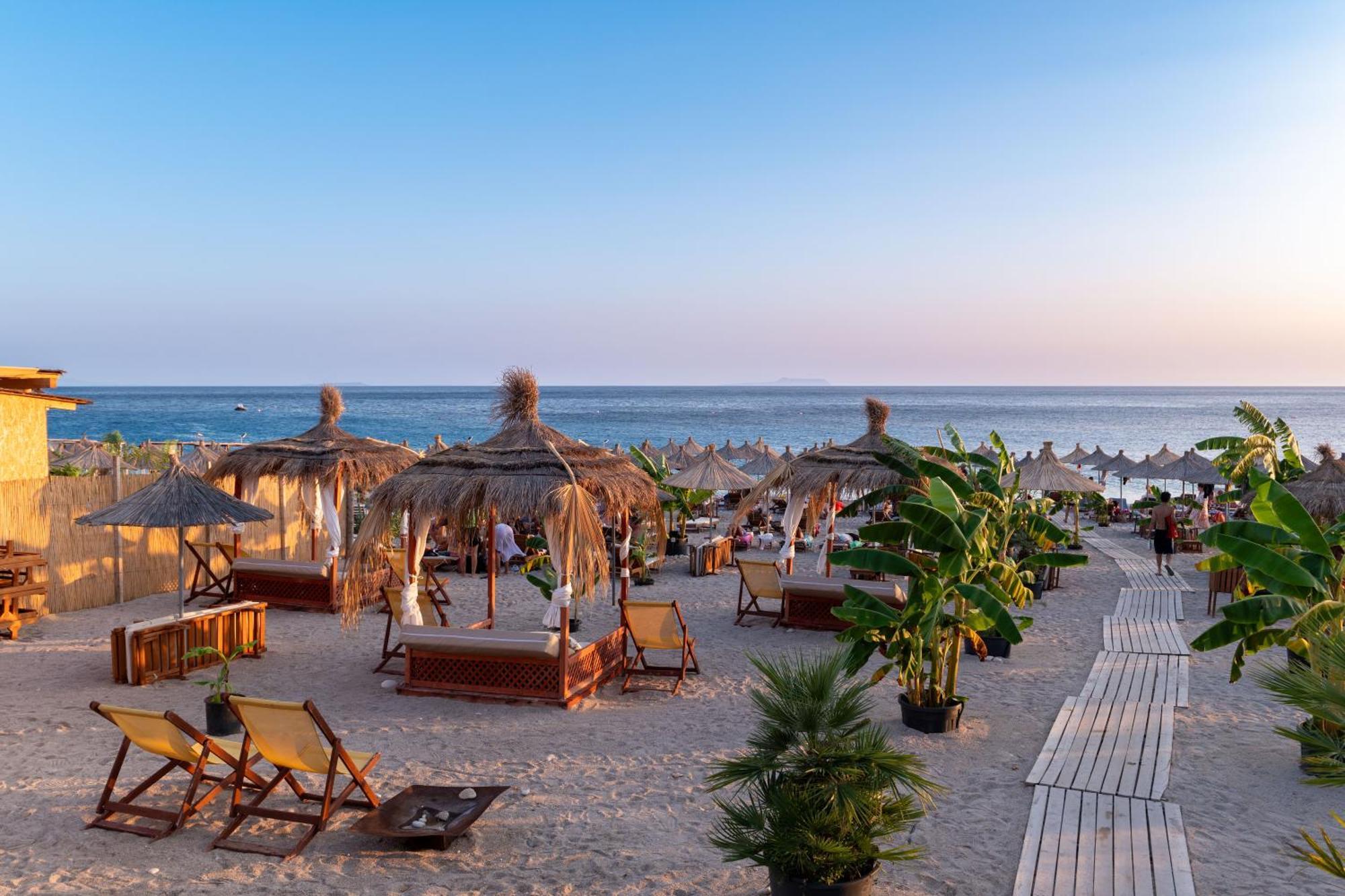 Domi Beach Valley Dhermi Exterior photo