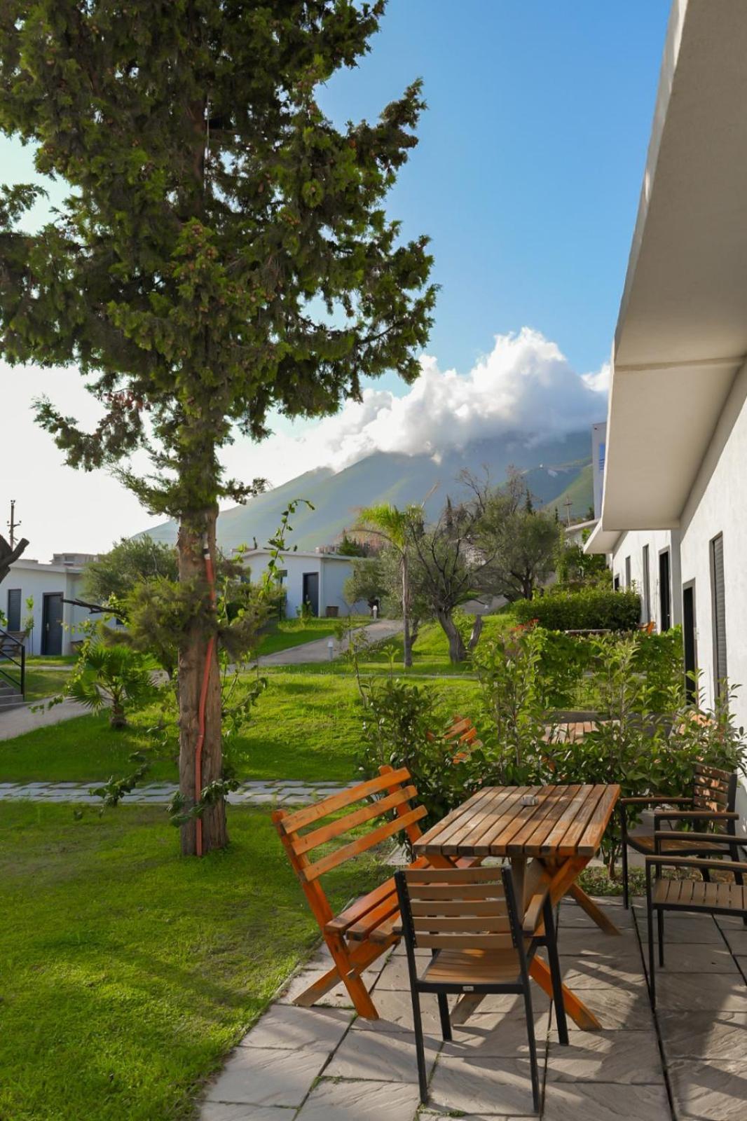 Domi Beach Valley Dhermi Exterior photo